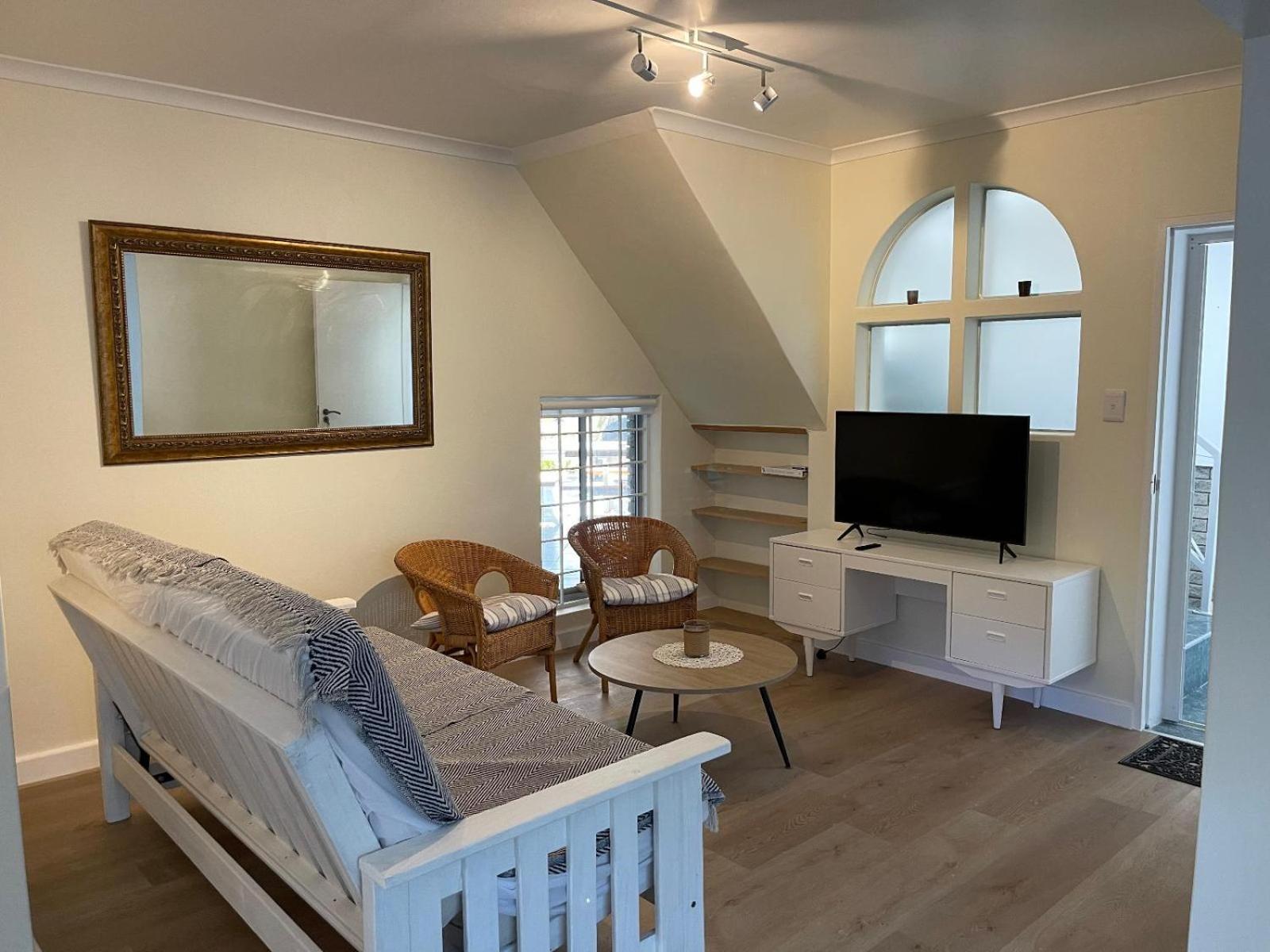 Apartment Silver Sunsets Self-catering Cape Town